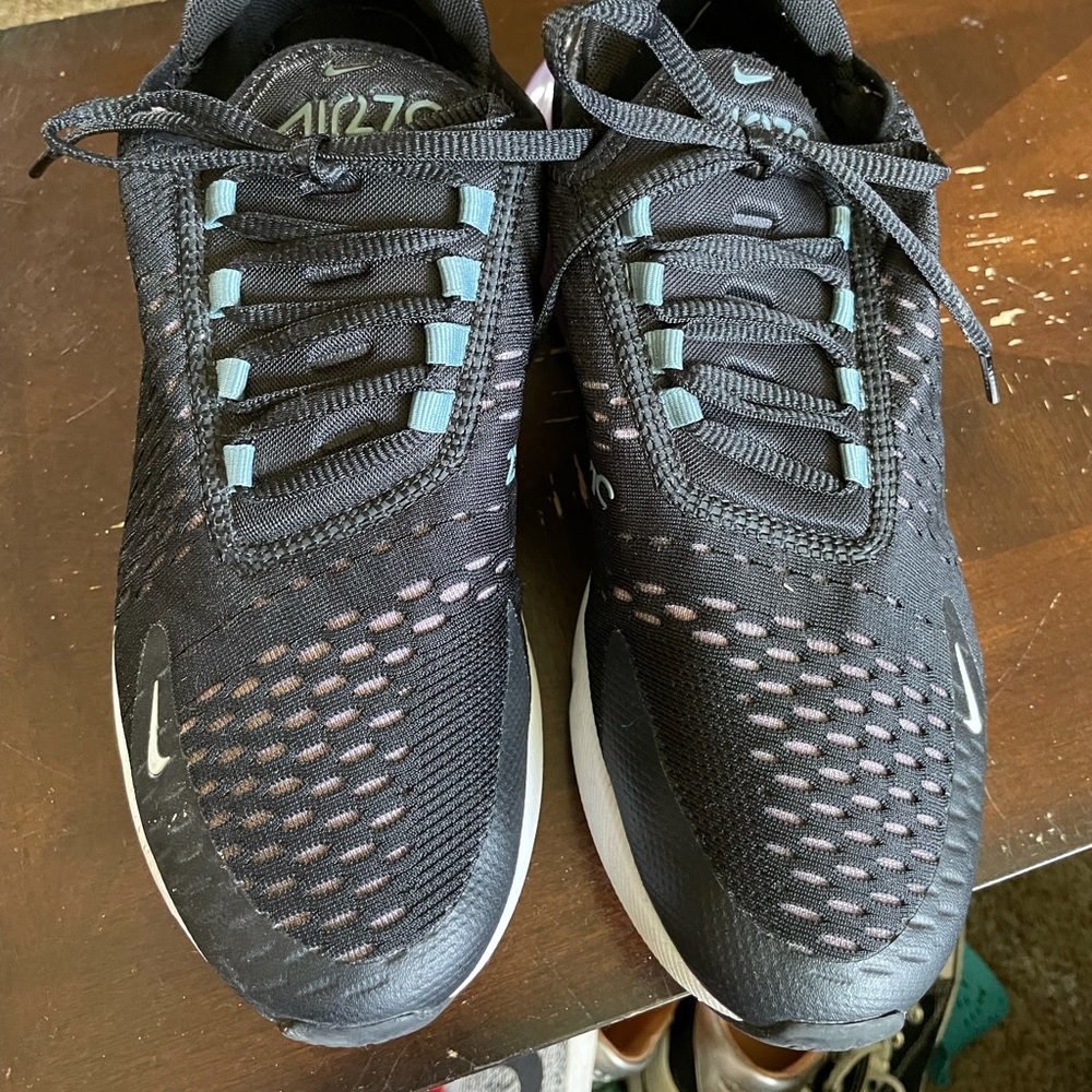 Nike Air Max 270 Size 8.5